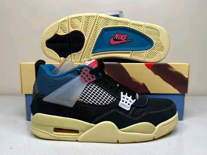 Jordan 4 (J4)