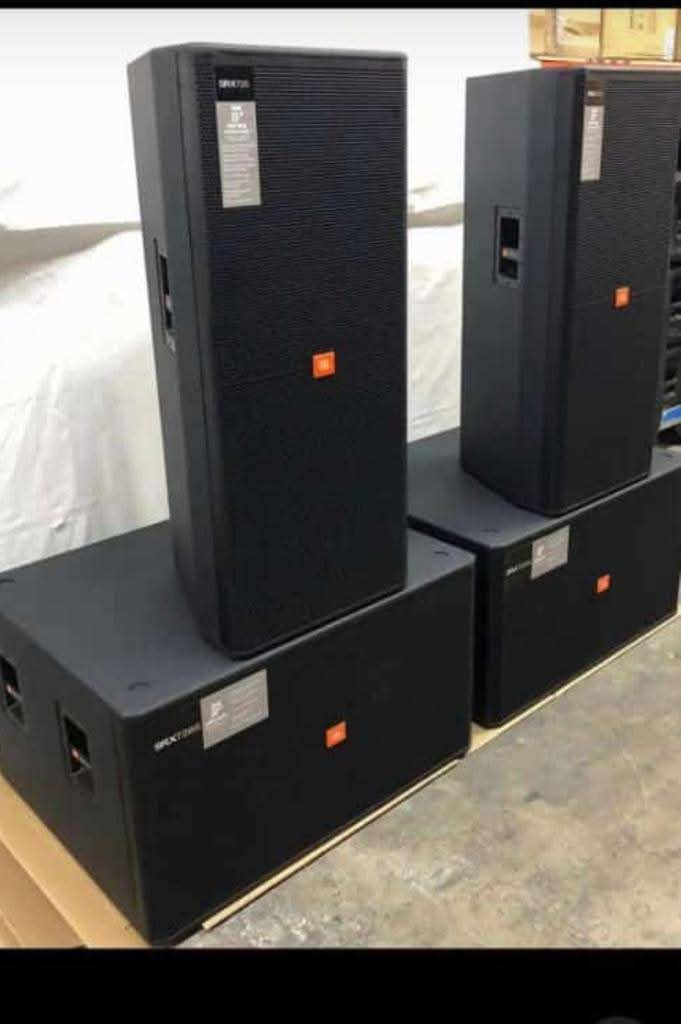 Available  JBL speaker high quality product for big event