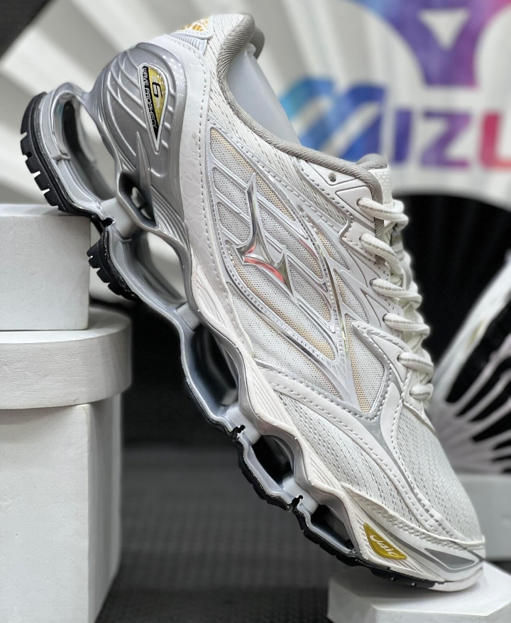 Mizuno Wave Prophecy 6 White