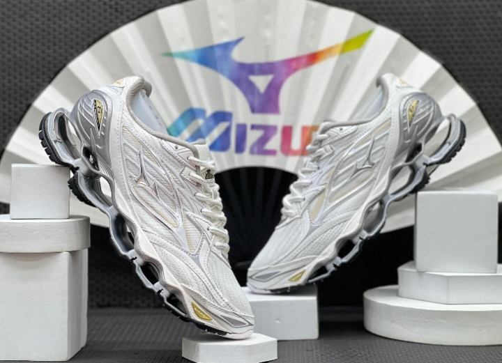 Mizuno Wave Prophecy 6 White