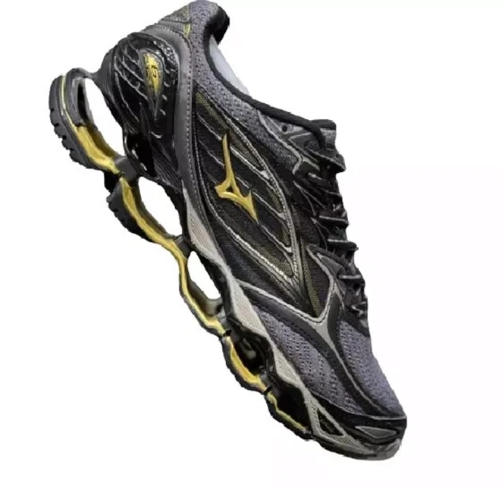 Mizuno Wave Prophecy 6