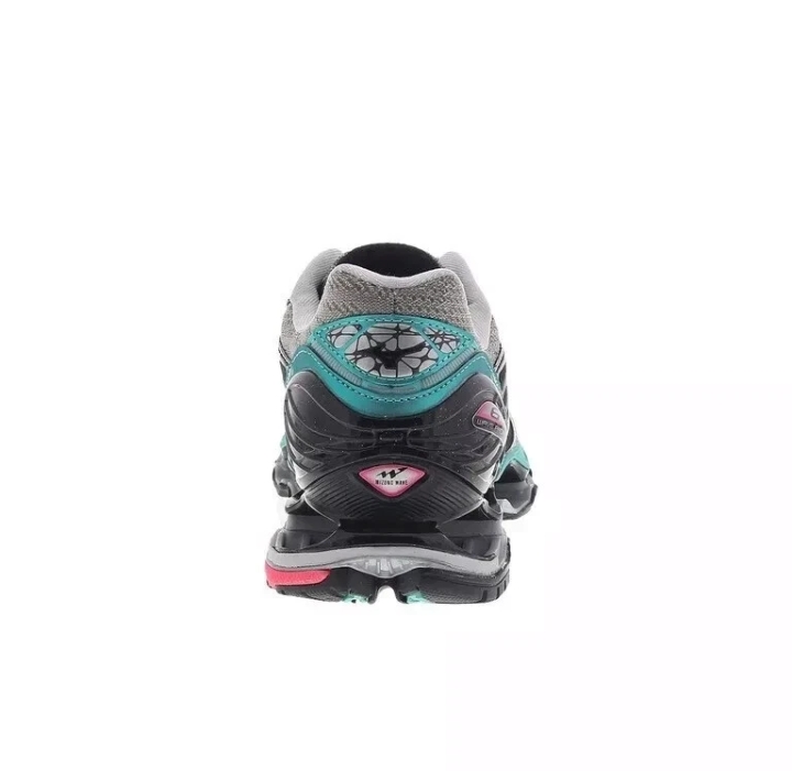 Mizuno Wave Prophecy 6