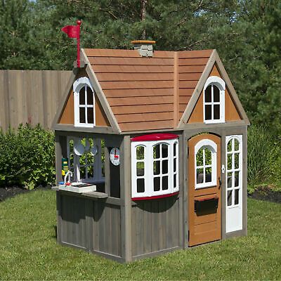 Perfect play house for your kids. it's spacious and well ventilated